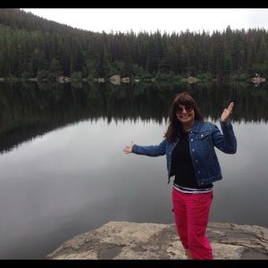 Meet your Posher, Kelly